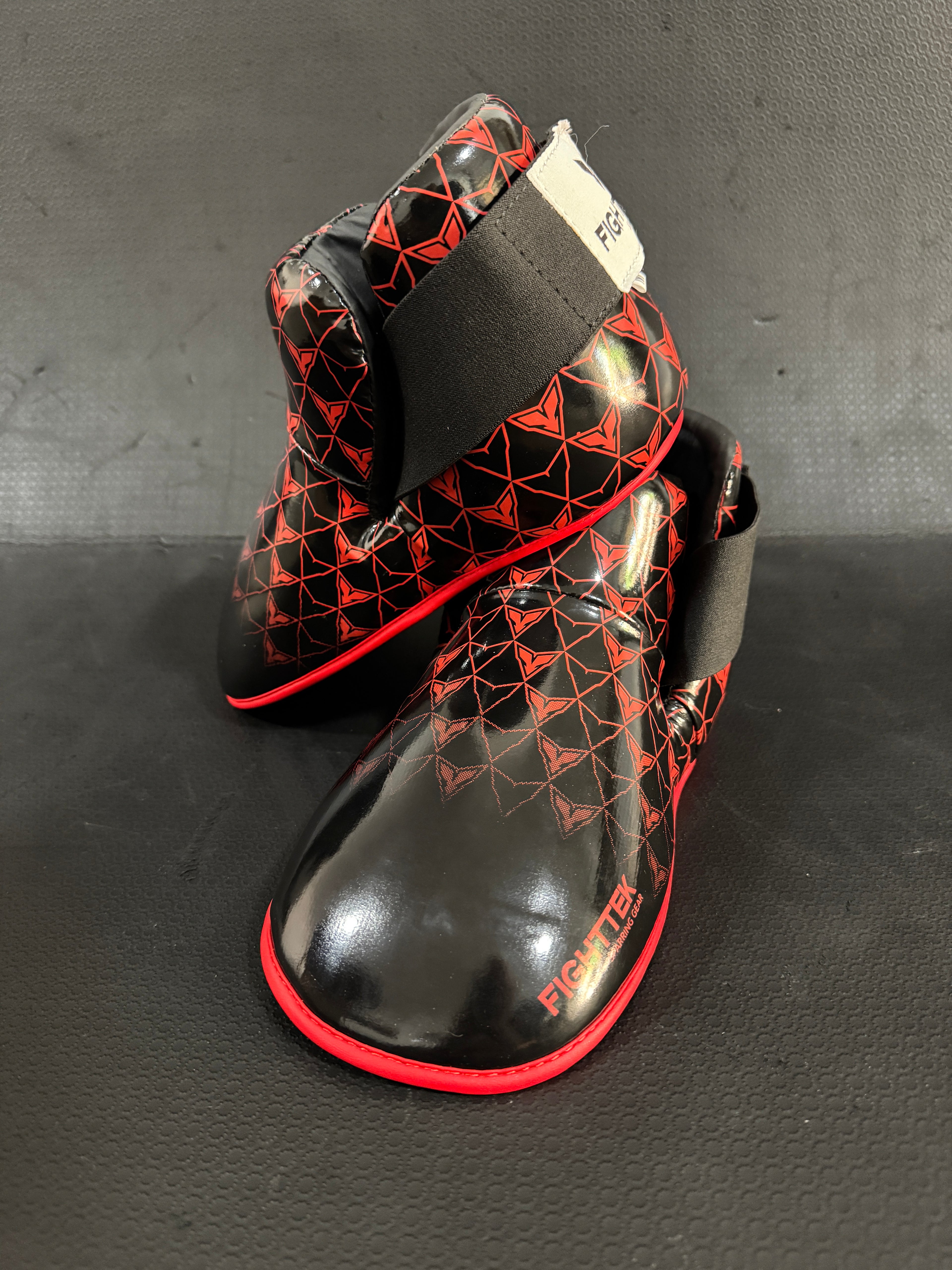 V1 Boots - Final Warning
