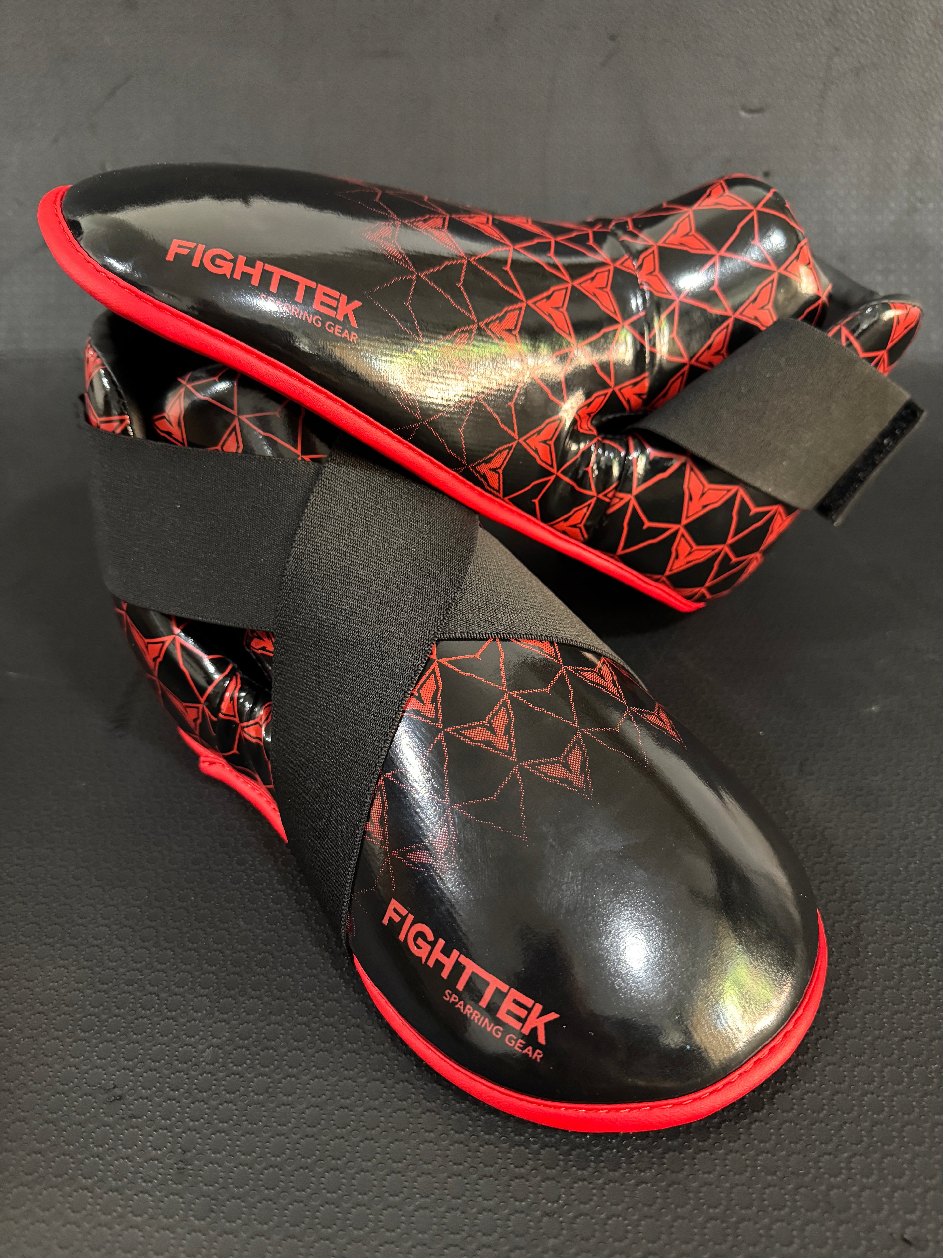 V1 Boots - Final Warning