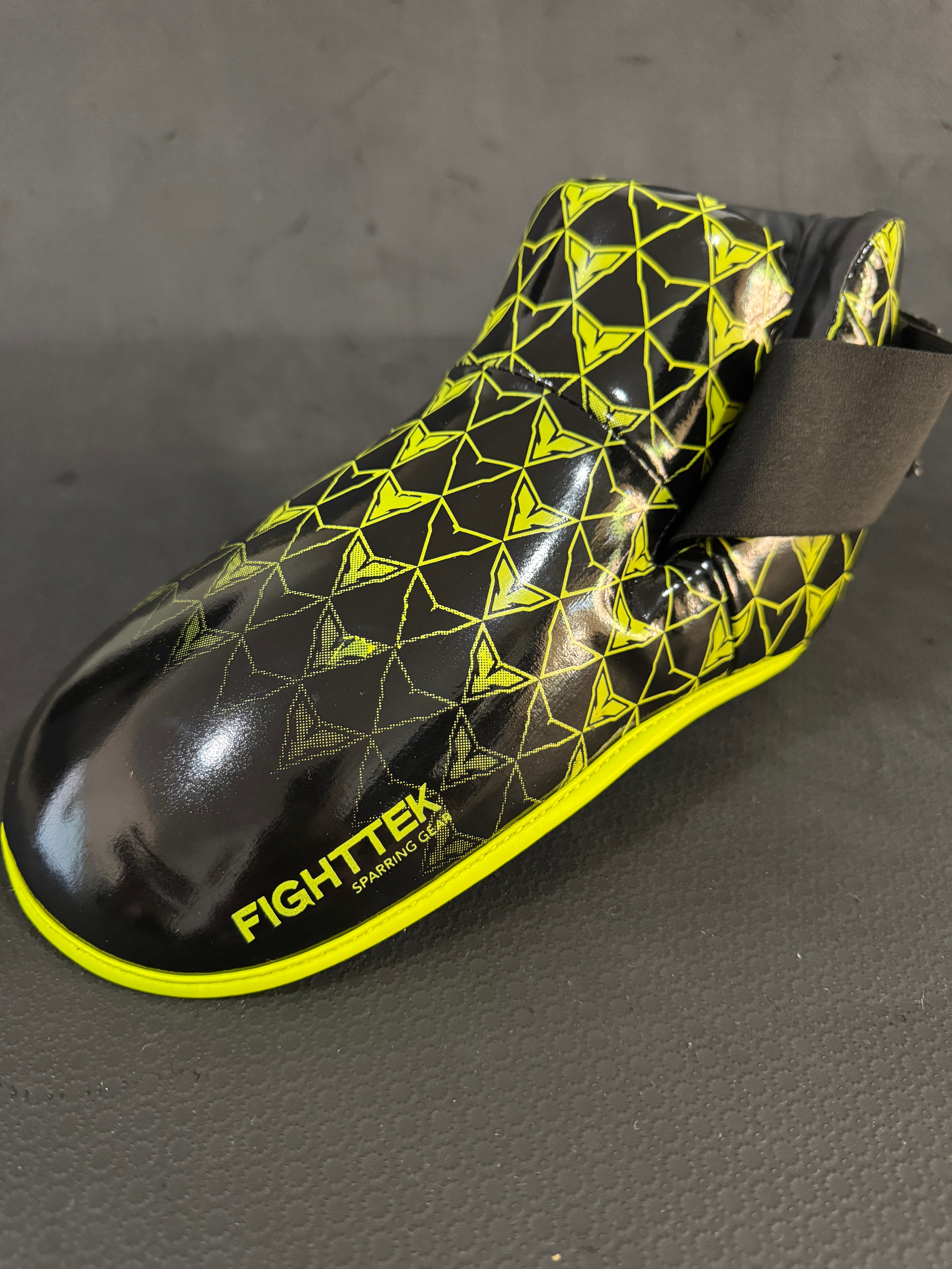 V1 Boots - Shadow Volt