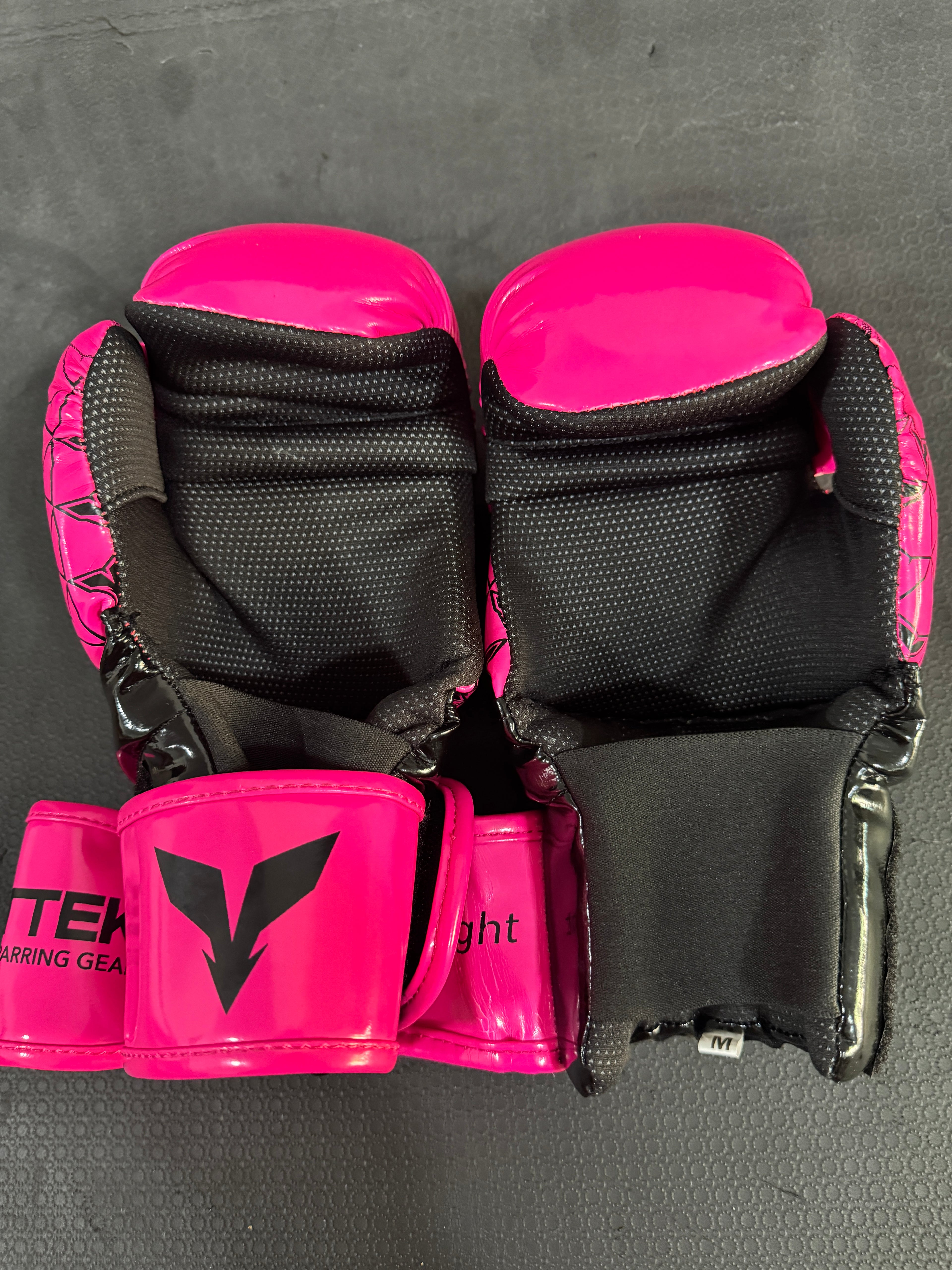 V1 Gloves - Dark Blossom