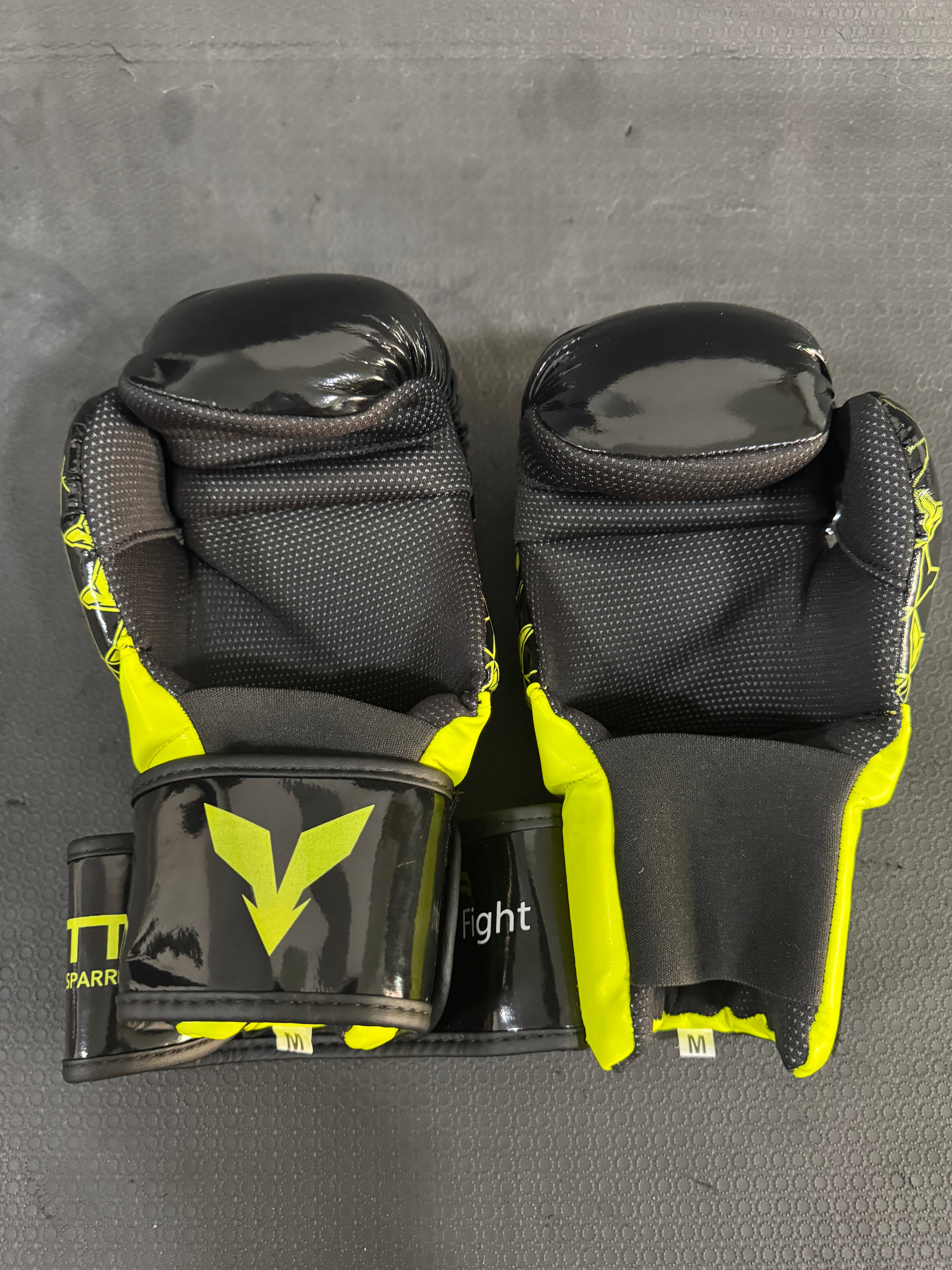 V1 Gloves - Shadow Volt