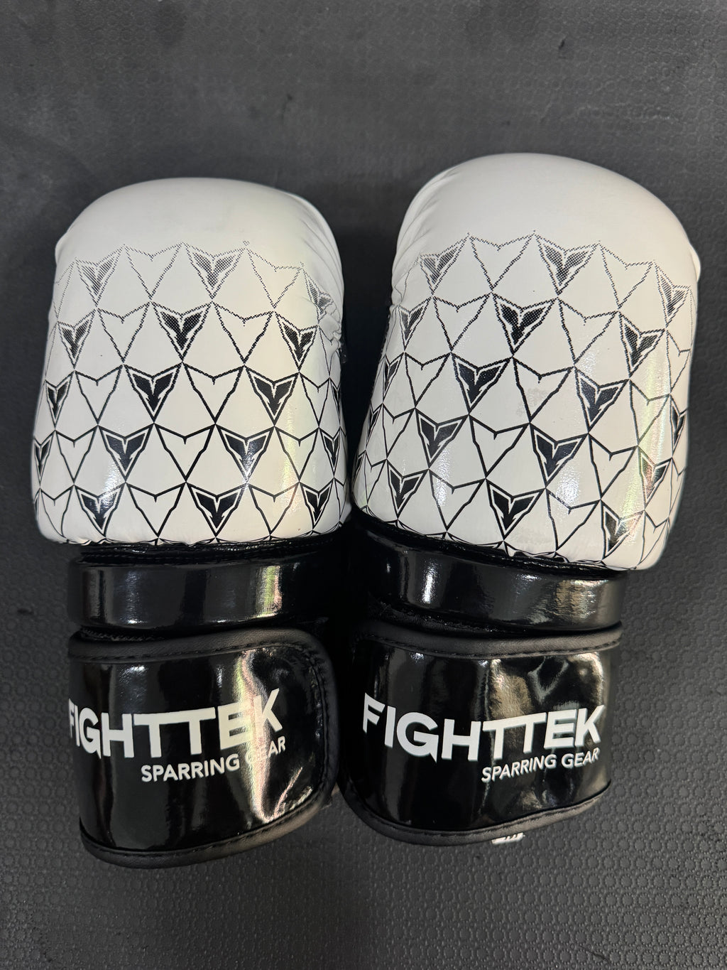 V1 Gloves - Zero Form