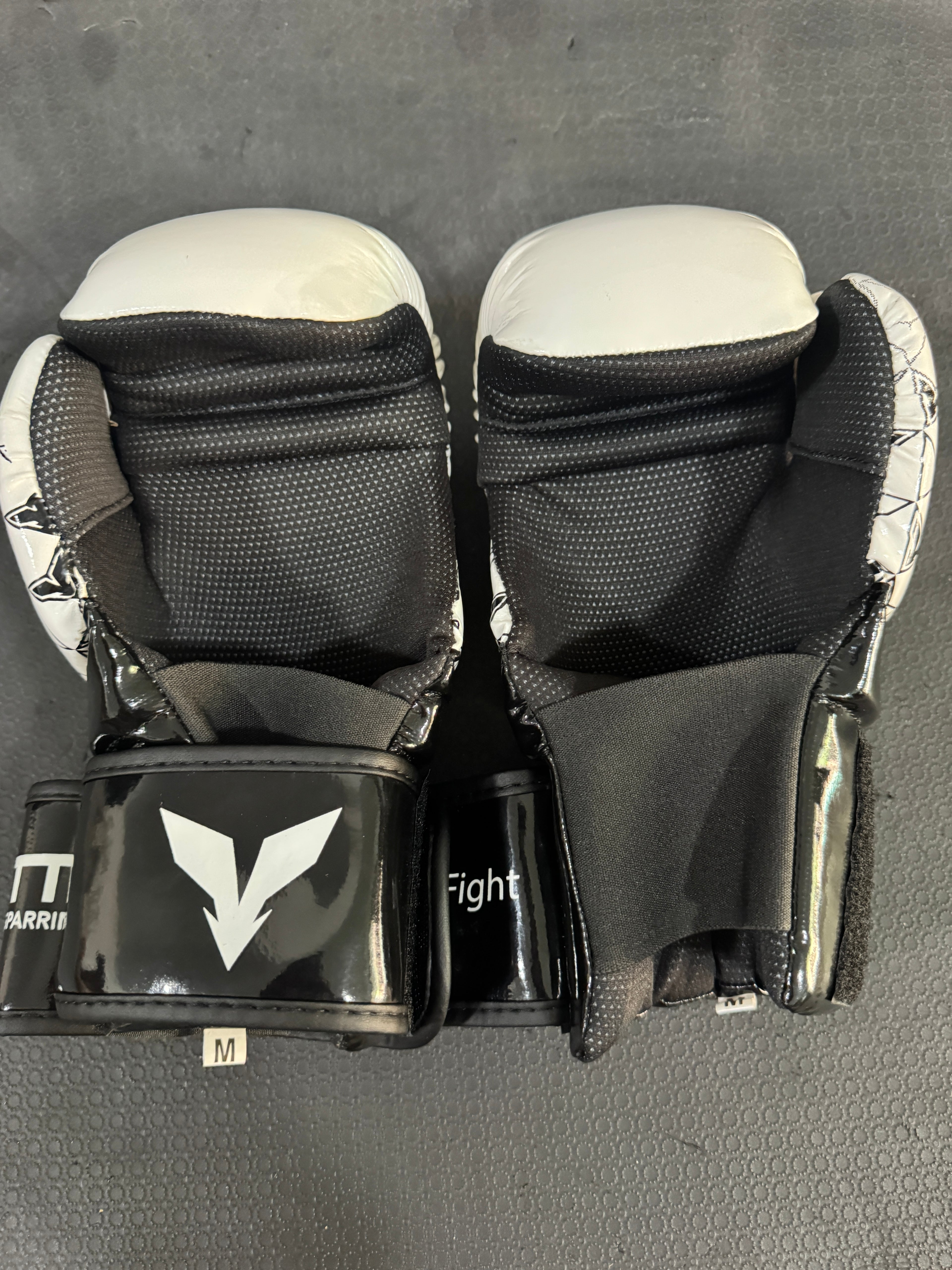 V1 Gloves - Zero Form